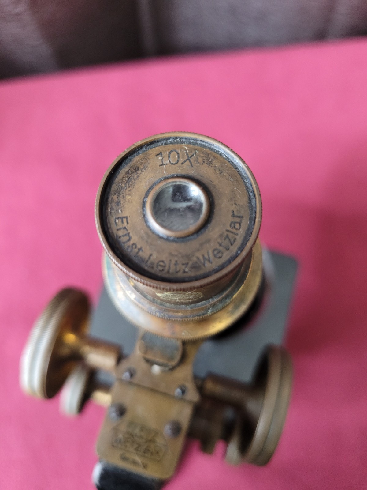 Ernst Leitz Wetzlar MICROSCOPE No. 2253328, vintage, all movements work