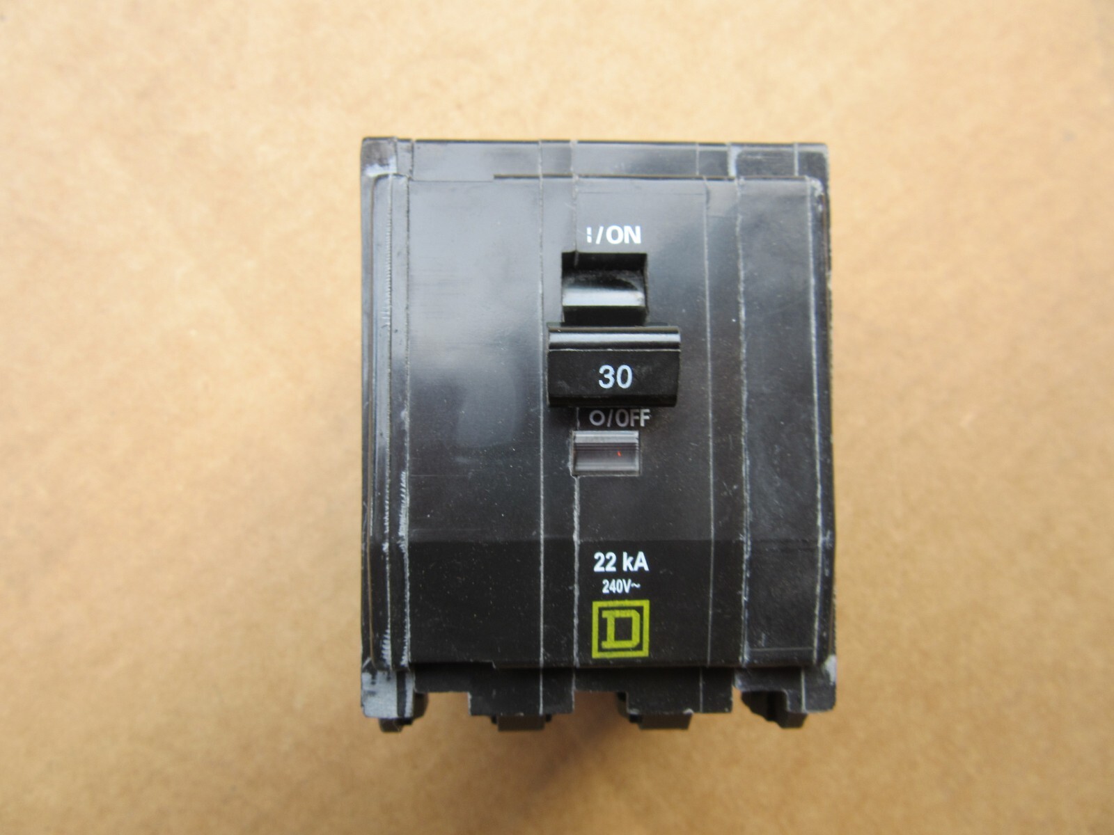 Square D QOB330VH Bolt-On Circuit Breaker 3P 30A 240V 22KA QOB330 Yellow Tag New