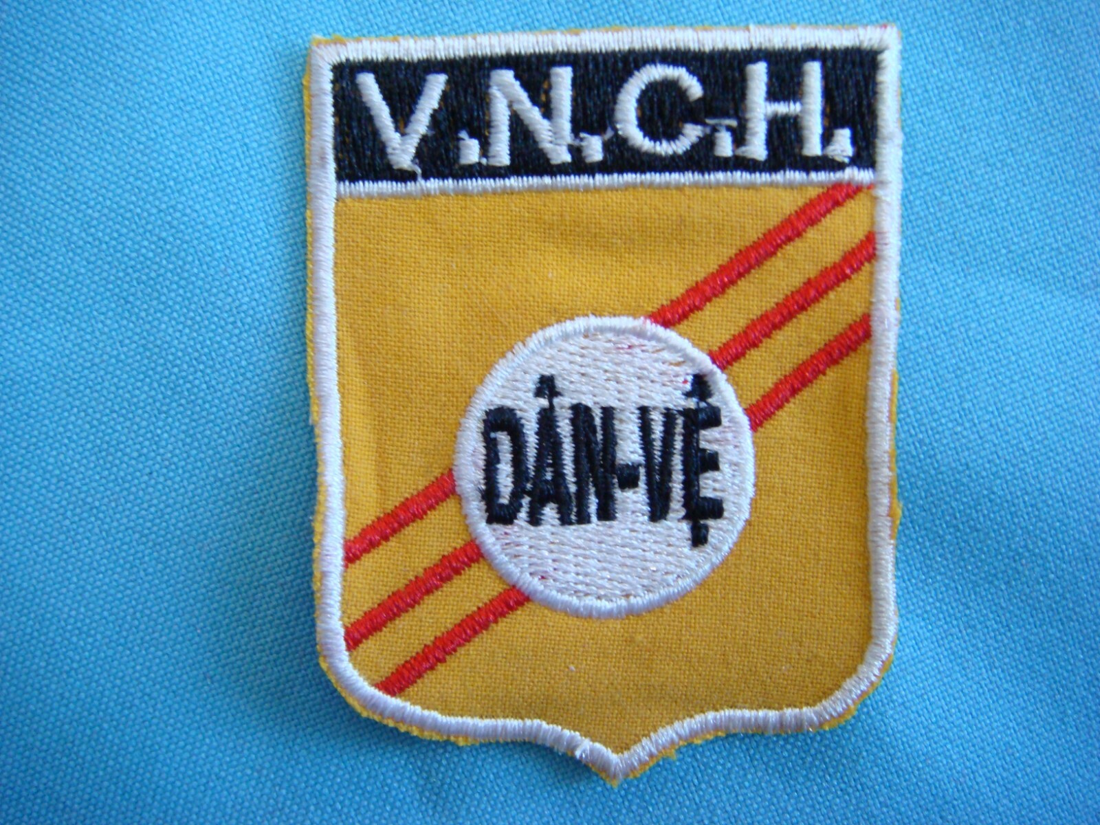 VIETNAM WAR PATCH, SOUTH ARVN VIETNAMESE PEOPLE DEFENSE