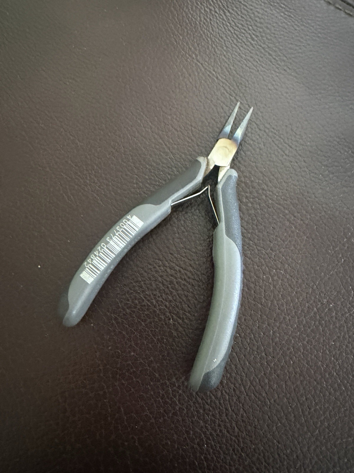 Knipex 3522115ESD Electronics Pliers Esd With Multi-Component Grips 4 1/2 In