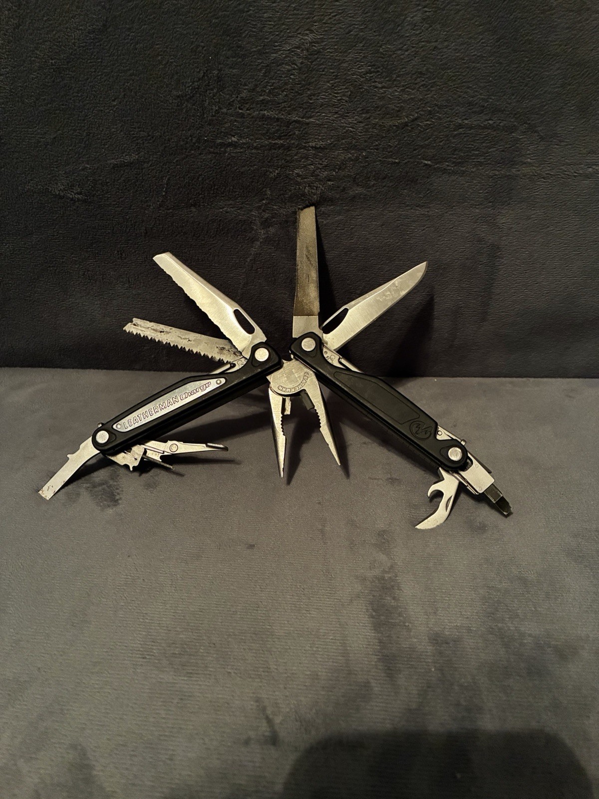 Leatherman Charge Multi-Tool Black/Silver Folding