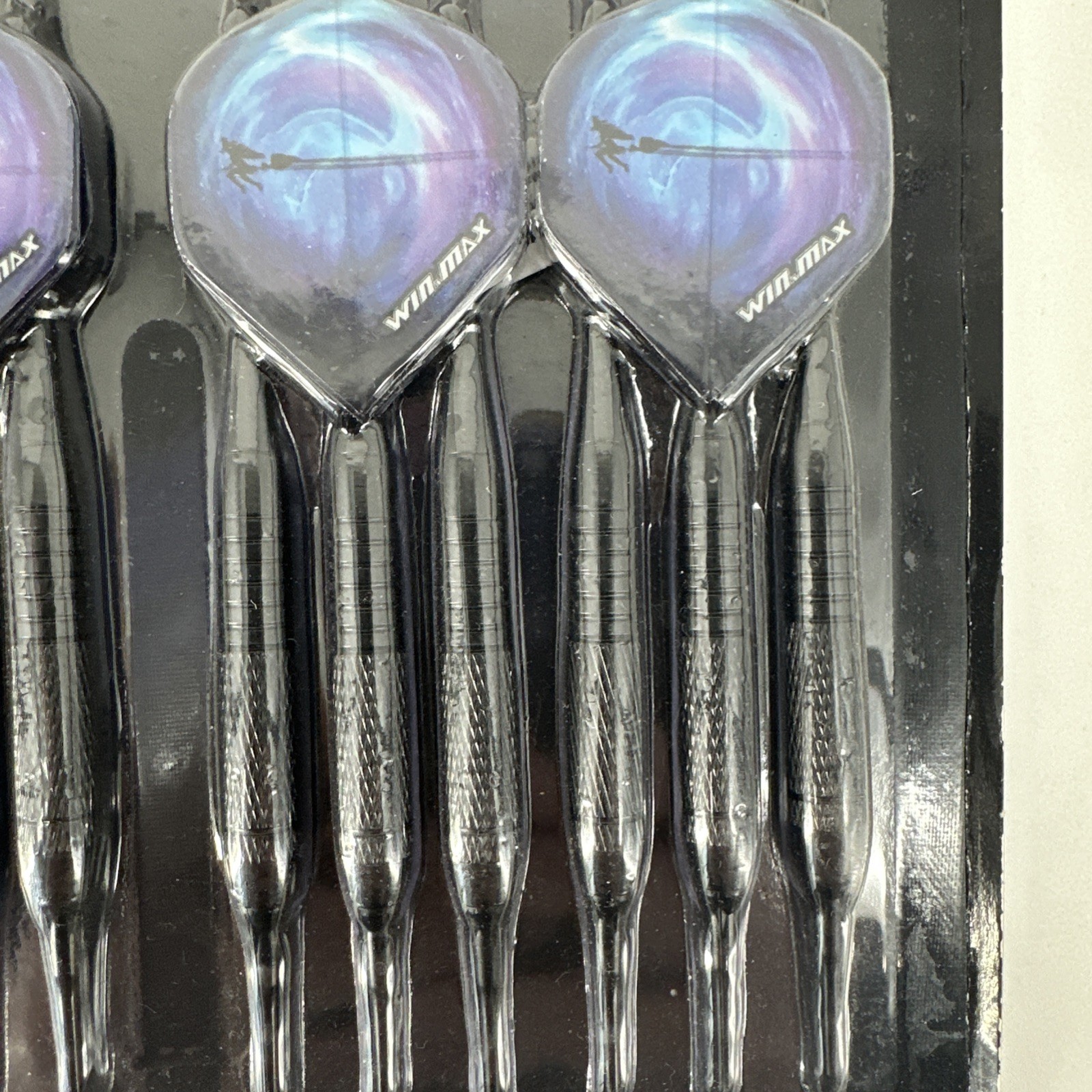 WIN.MAX Darts Plastic Soft Tip Set 12 Pcs 18 Gram with 100 Extra Tips NEW SEALED