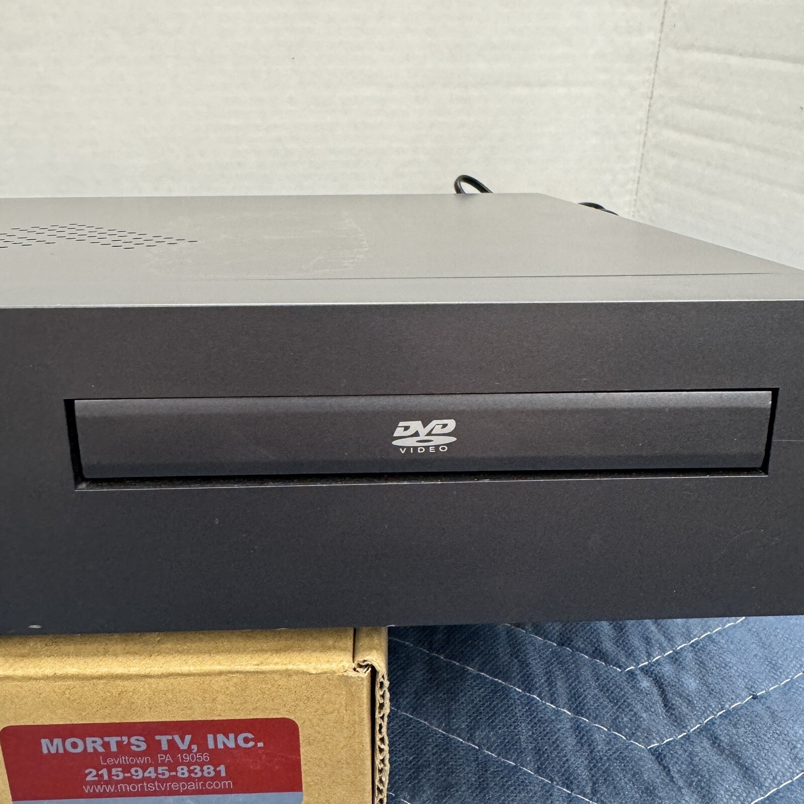 InAndOn Karaoke On Demand Machine - Serviced
