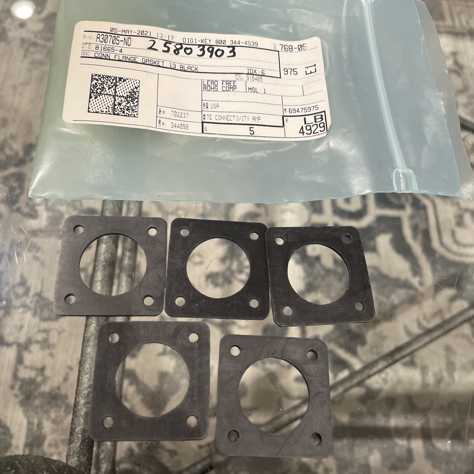 (5) CONN FLANGE GASKET 13 BLACK ***FREE SHIPPING***