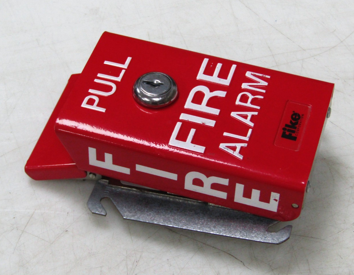 🙌 FIKE 5 AMP RED FIRE ALARM PULL STATION 125/250 VAC PG12ATD - NO KEY