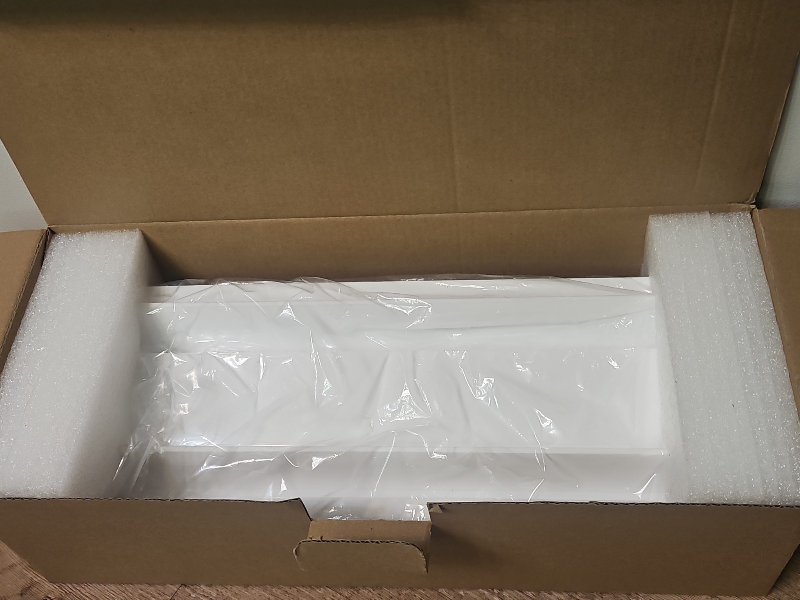 Stampin' UP! White Greeting Card Display Desktop 2 slots Approx. 13 X 5 X 3
