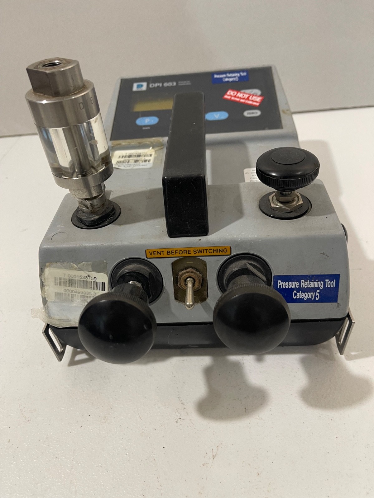 DRUCK DPI 603 Portable Digital Pressure Indicator Calibrator