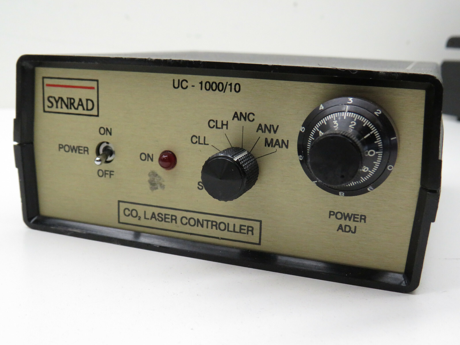 Synrad UC-1000/10 Laser Controller CO2