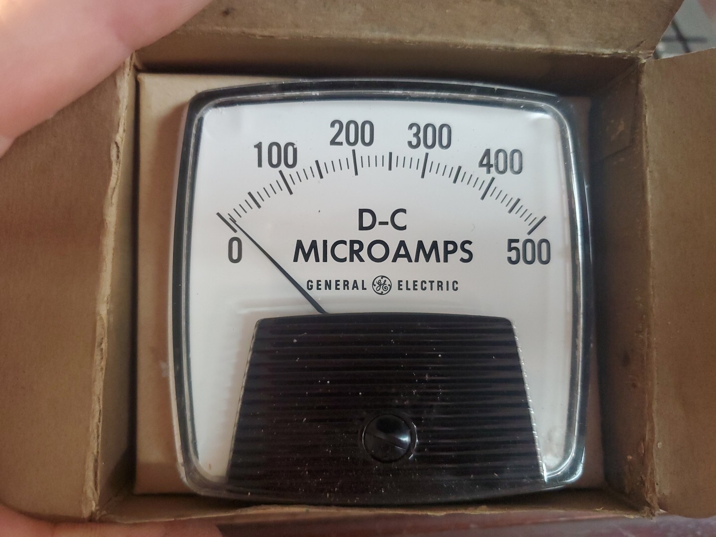 General Electric 50-162111EMEM2 Panel Meter 0-500 DC Microamps (CT1)