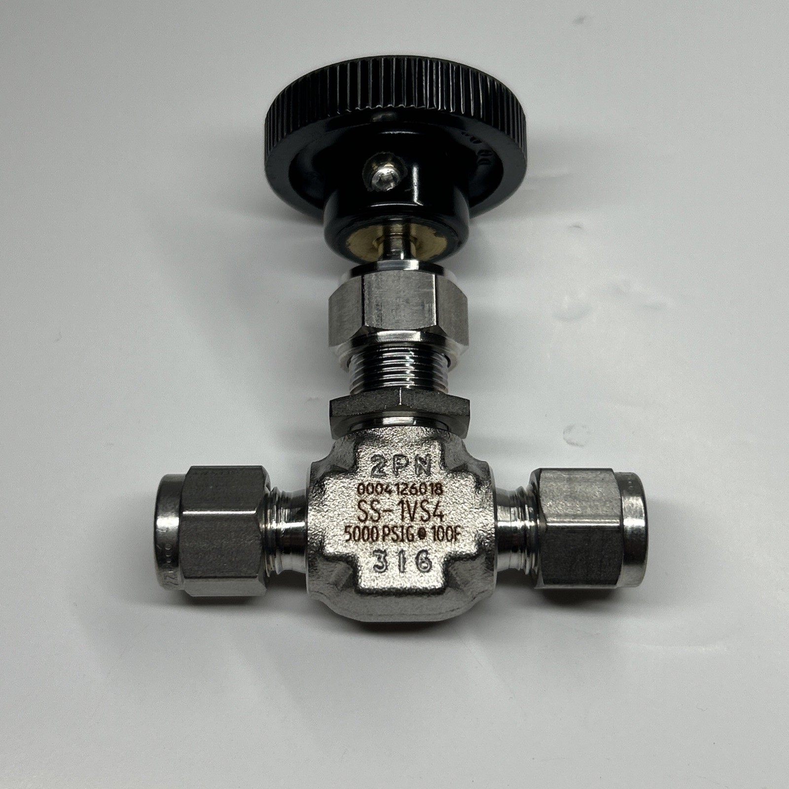 Swagelok Needle Valve 1/4”  SS-1VS4  5000PSIG @ 100F