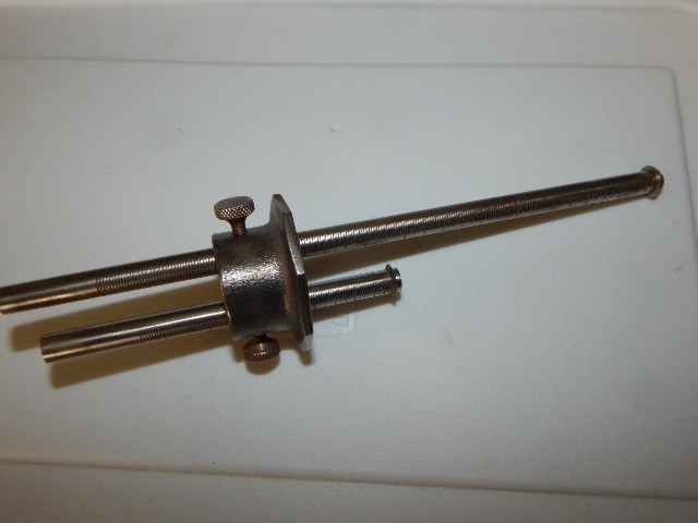 Roller gauge, GOODELL PRATT, marked to 32nds, two arms