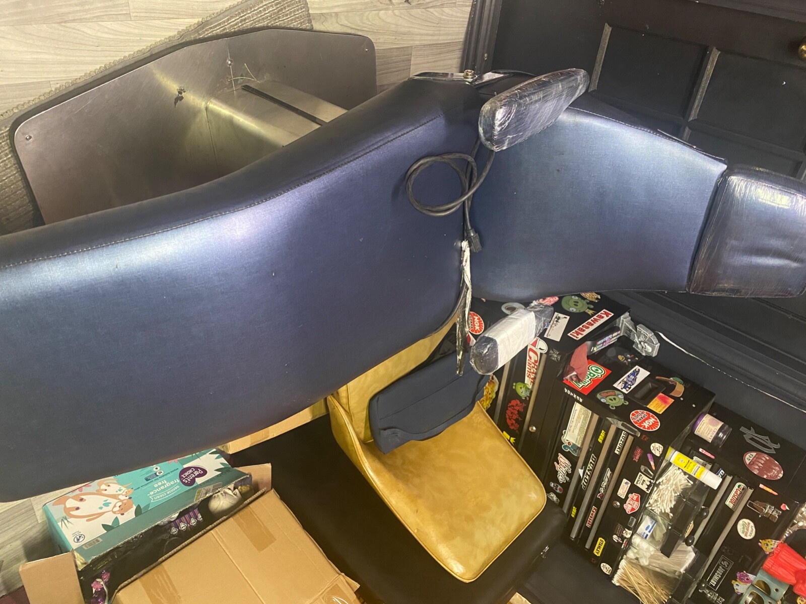 tattoo facial chair