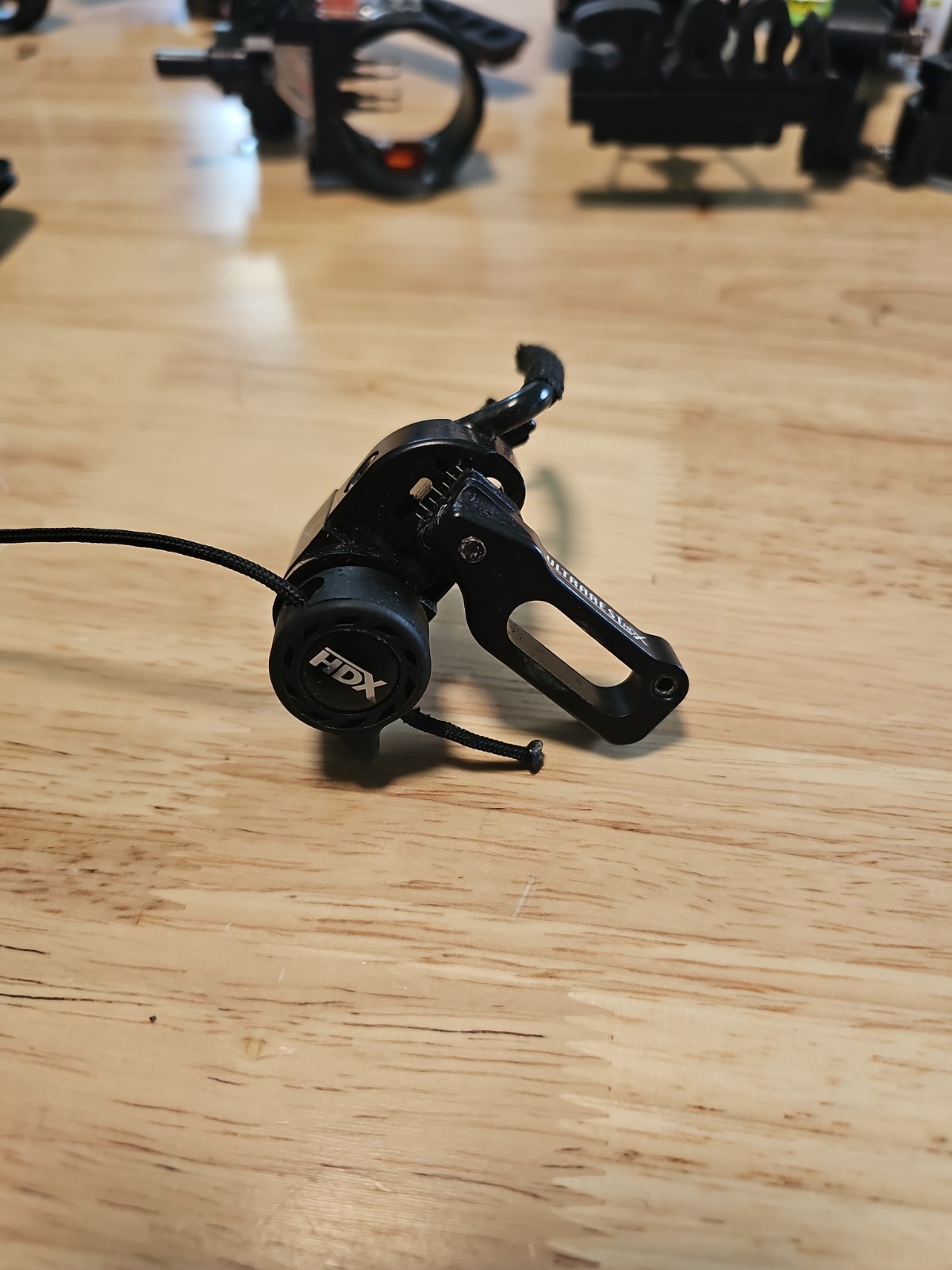 QAD HDX Arrow Rest Right Hand Black