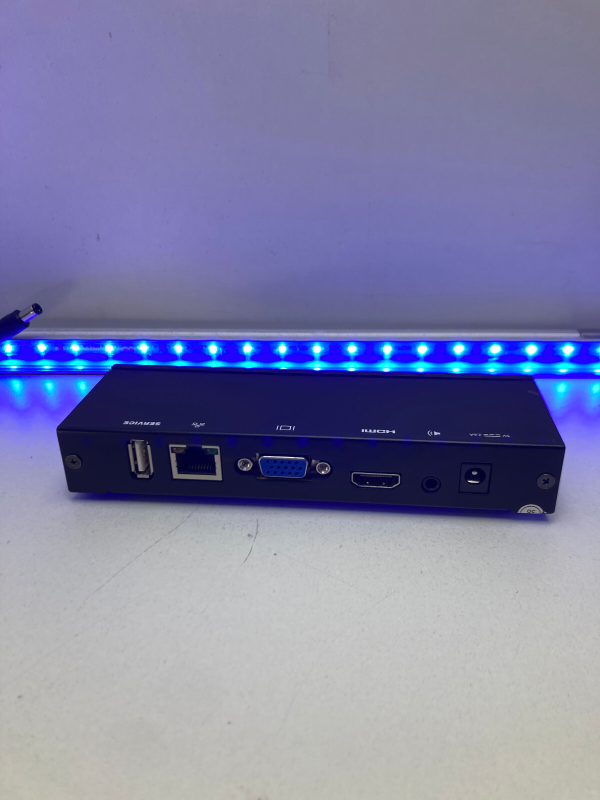 Crestron AM-101 AirMedia® Presentation Gateway #276