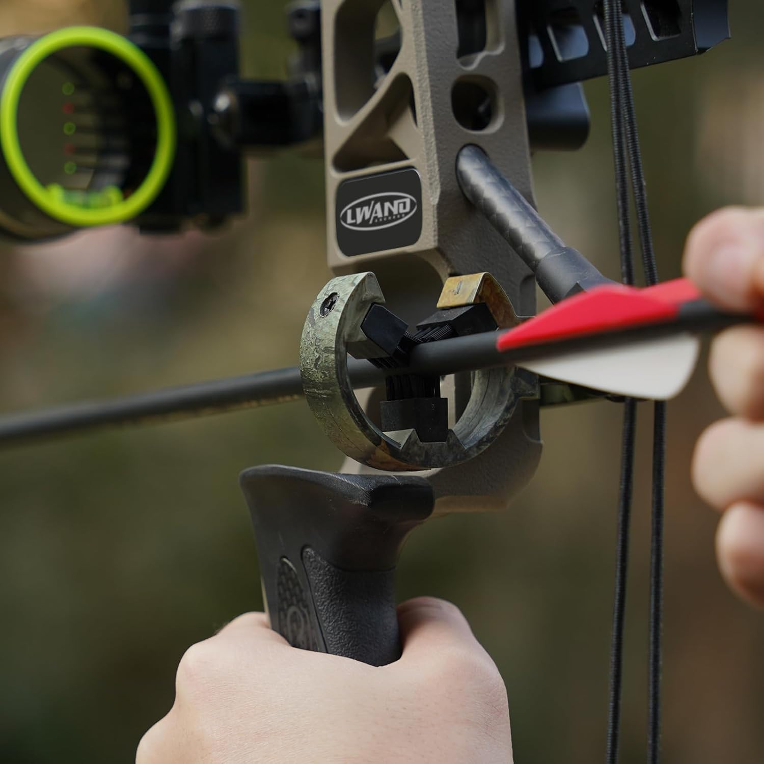 Archery Arrow Rest Capture Brush Whisker Biscuit Arrow Rest for Compound Bow ...