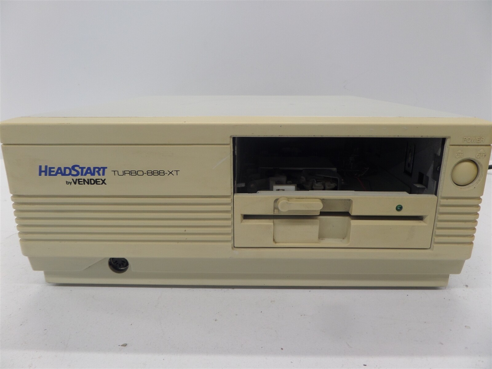 Vintage Vendex Headstart Turbo-888-XT Computer - No Hard Drive