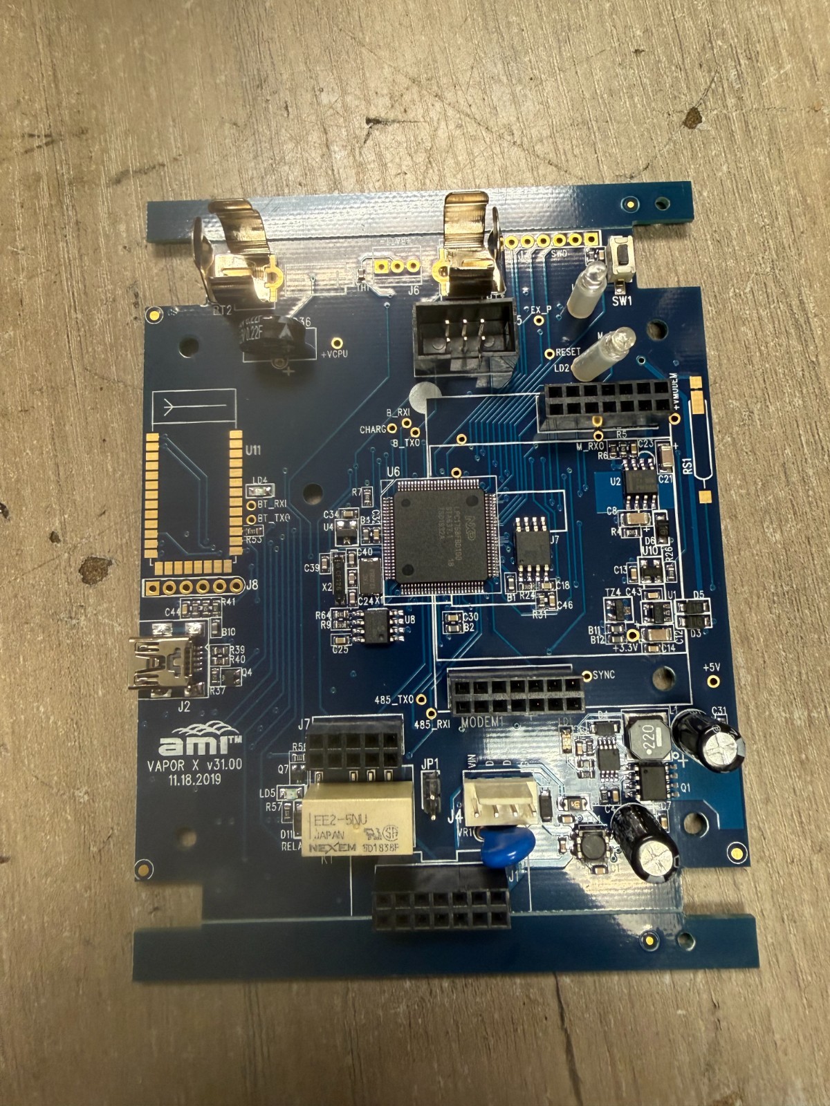 AMI  Vapor X v31.00 cellular circuit board Untested READ