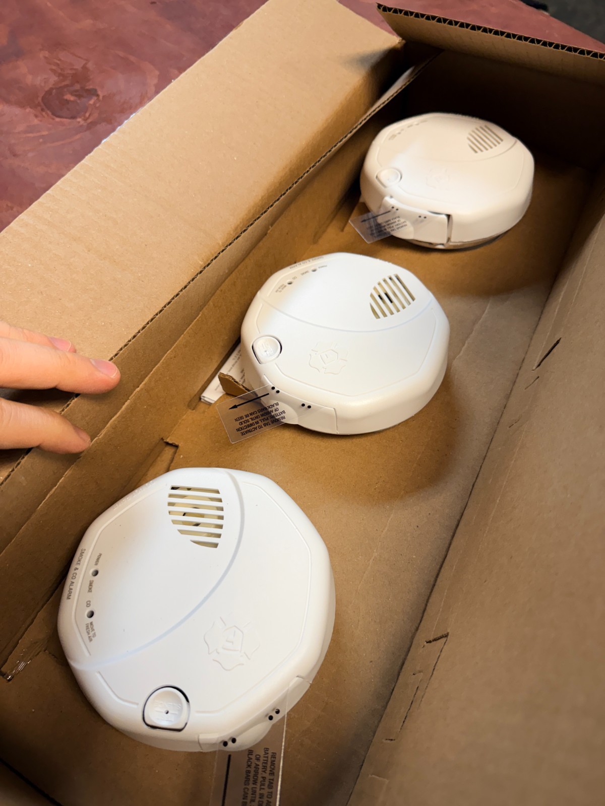 First Alert SMC0100 Battery Dual Sensor Smoke Alarm with 3-Pack, White