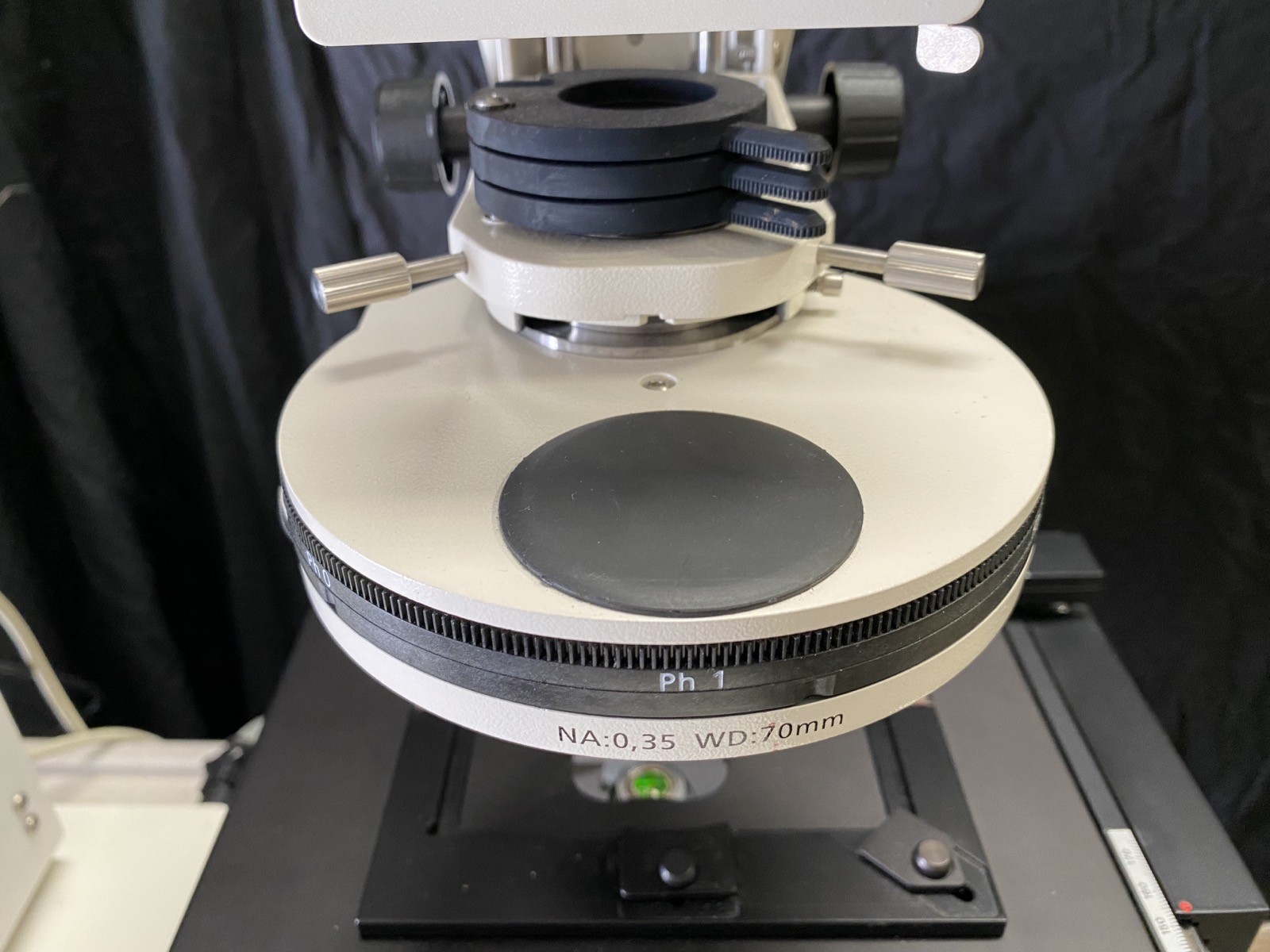 ZEISS Axiovert 200 Inverted Fluorescence Phase Contrast Microscope With FluoArc