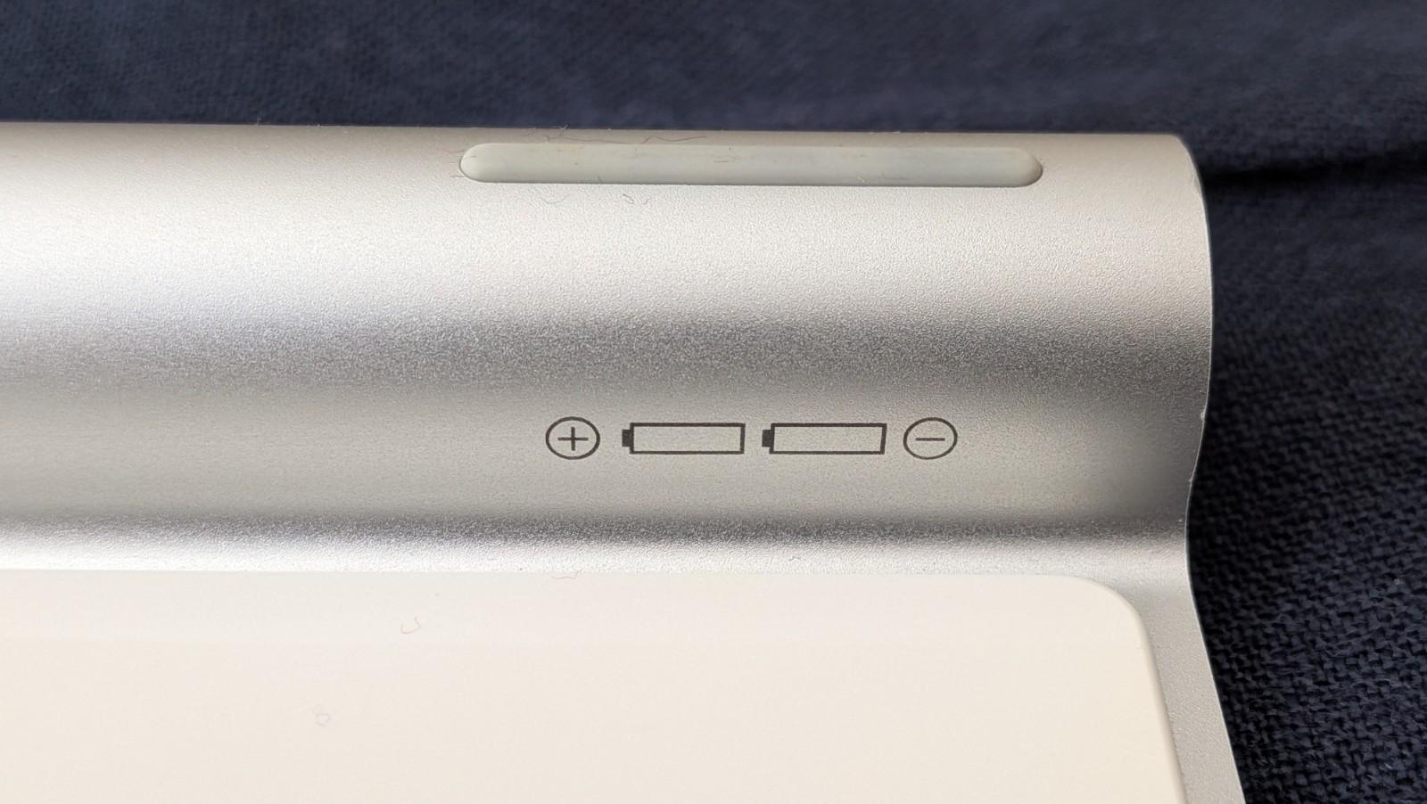 Apple Magic Trackpad A1339 Wireless Bluetooth