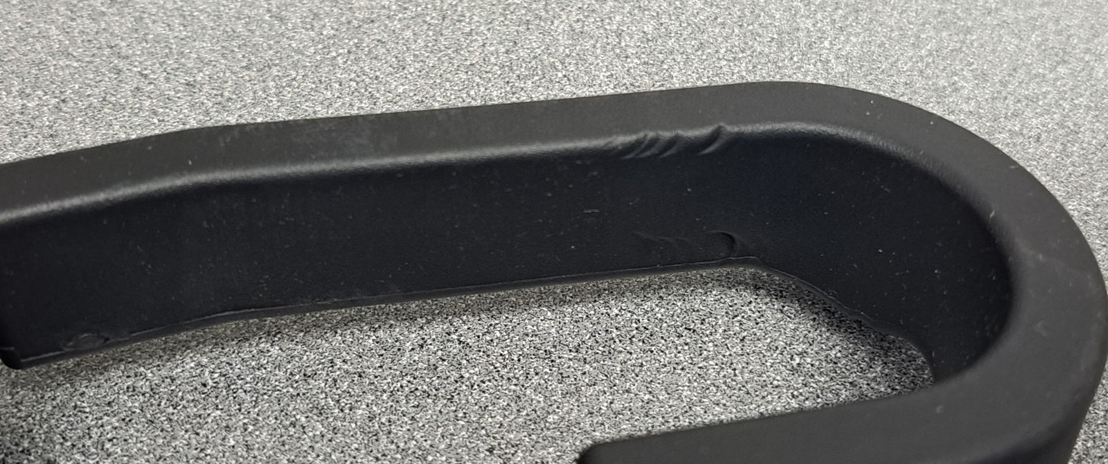 Yakima Tube Top Frame Adapter - Black