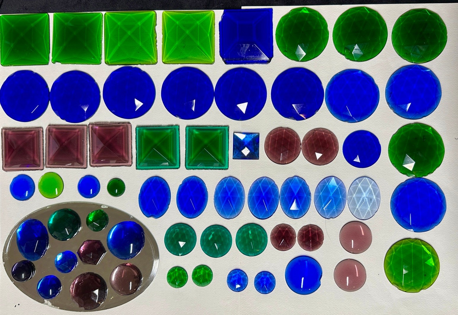 Vintage Stained Glass Jewels variety 61 pieces: faceted, cabochons, 10mm to 50mm