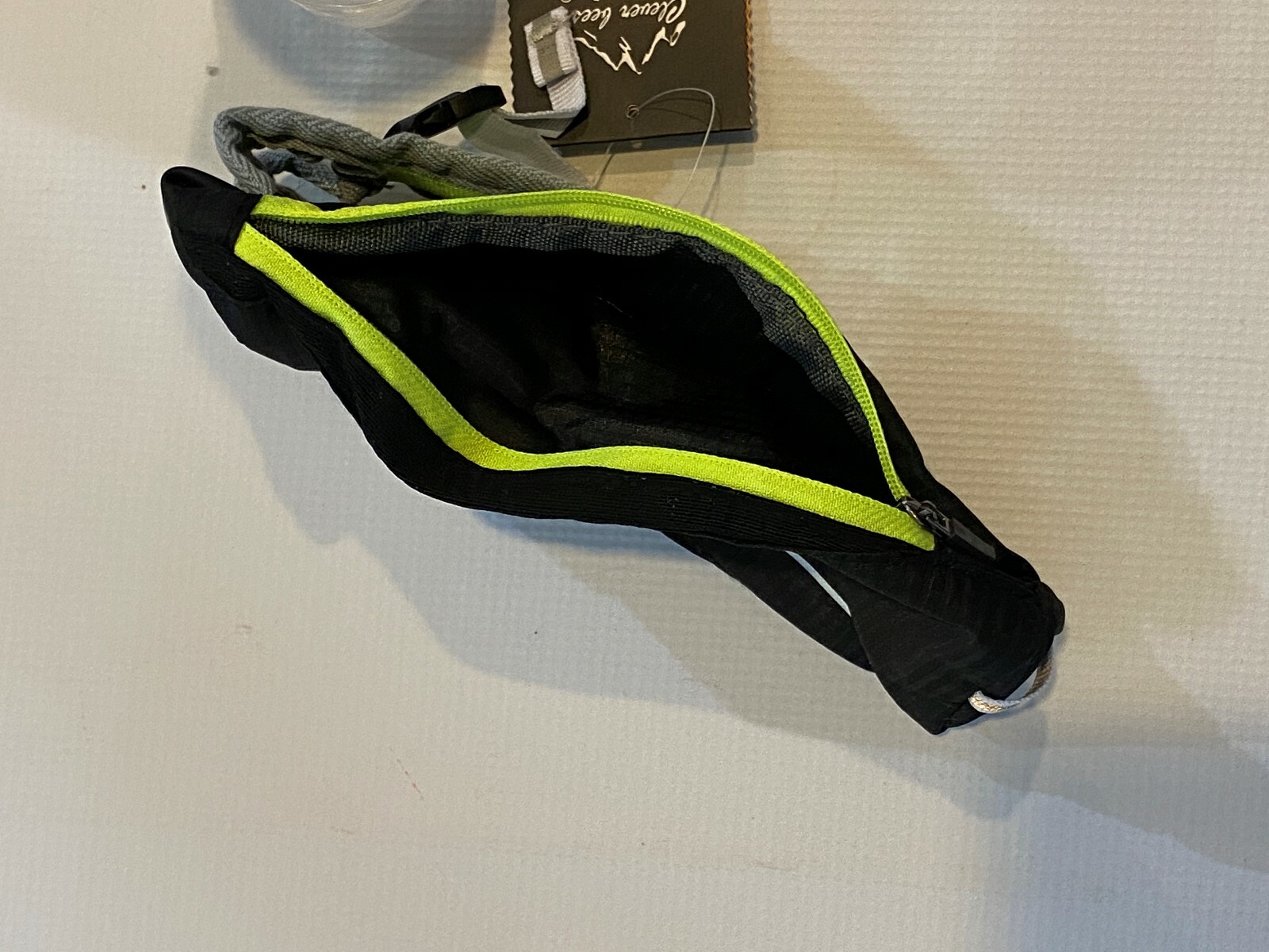 Water Bottle Holder Hand-held Flask Wrist Storage Bag Hydration Pack Fuel