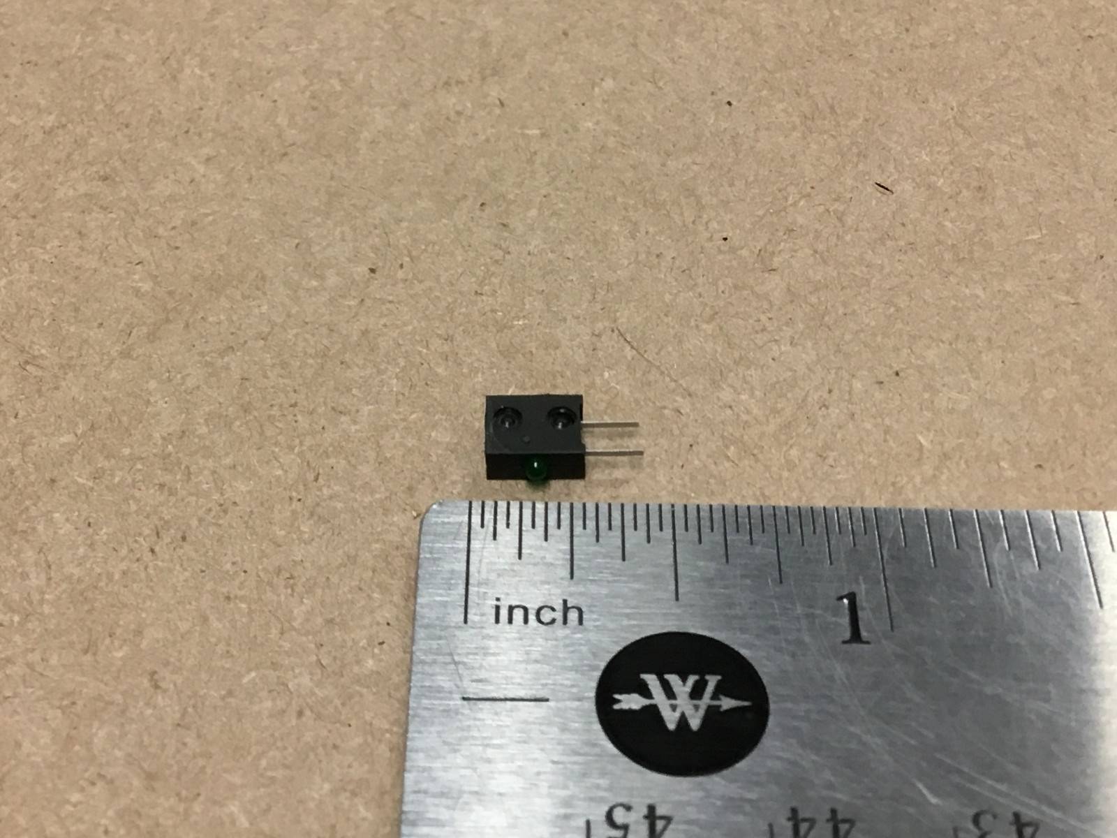 (10 PC)  HEWLETT PACKARD    HLMP-6820-010    LED  GREEN