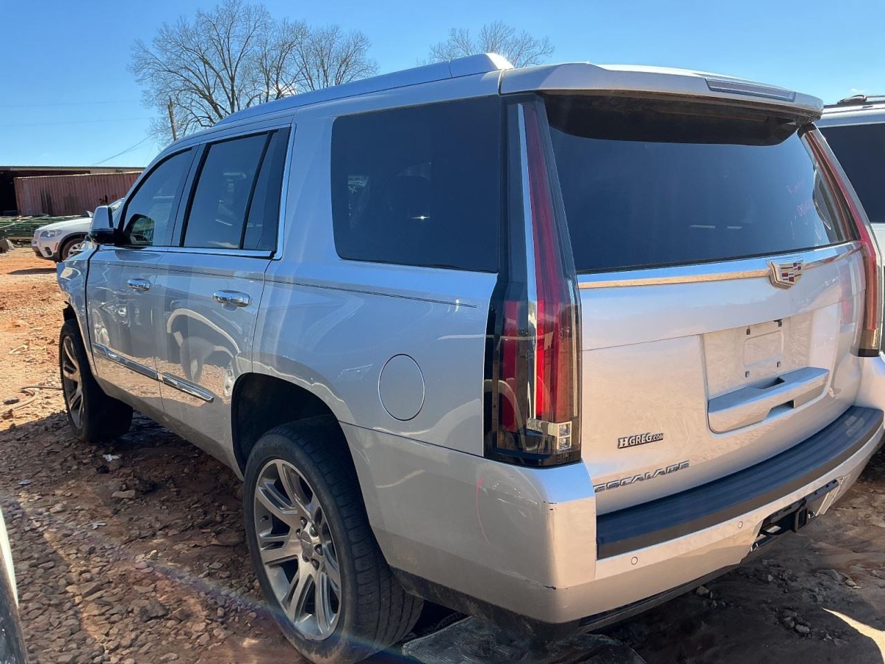 Fuse Box Engine Fits 15-20 ESCALADE 4999202