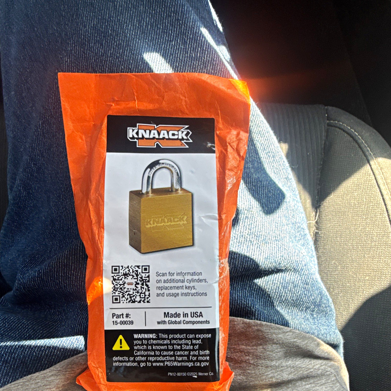 Knaack Brass Rekeyable Keyed Different Padlock Steel Shackle 5/16in 15-00039