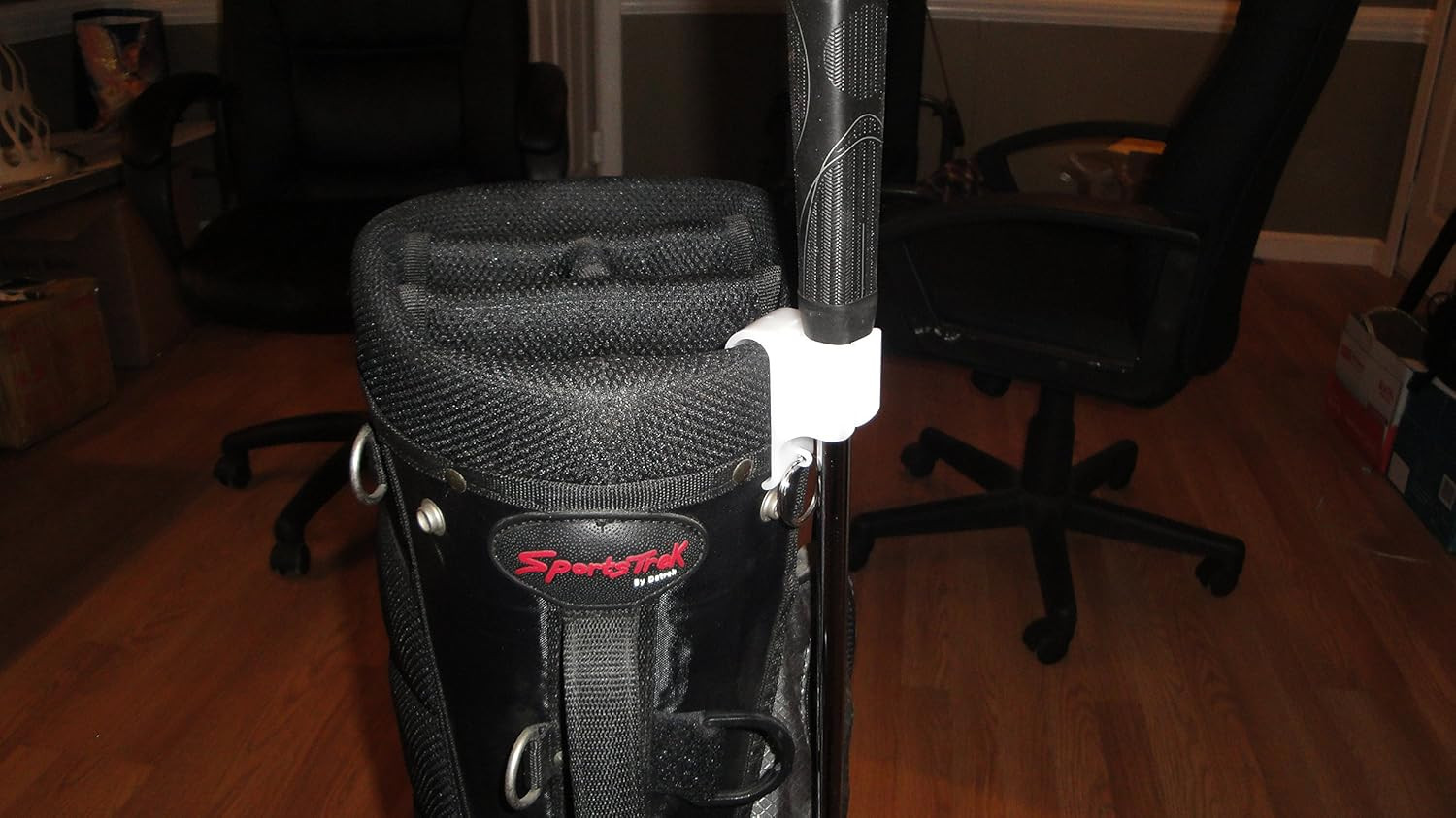Mighty Putter Clip Holder for the Golf Bag