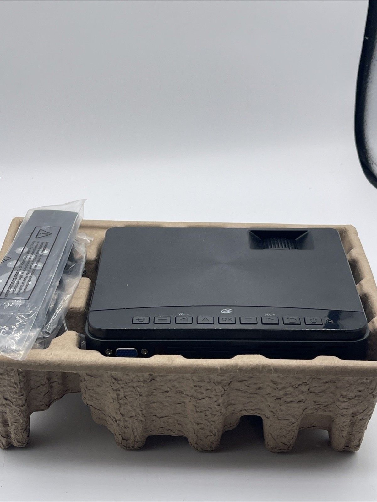 GPX Mini Projector PJ300B With Bluetooth - BLACK Open Box