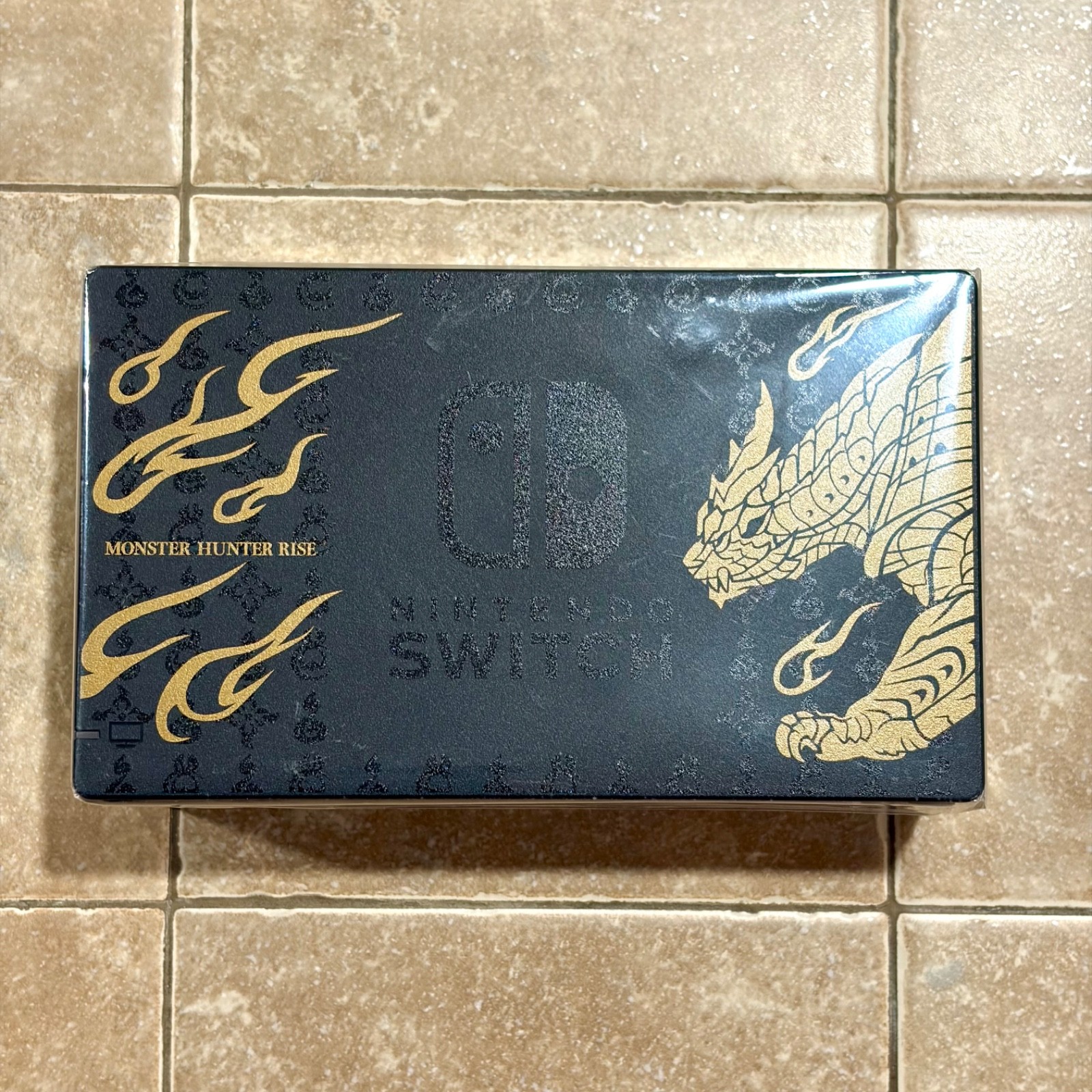 Official Nintendo Switch Dock Monster Hunter Rise Magnamalo Special Edition OEM