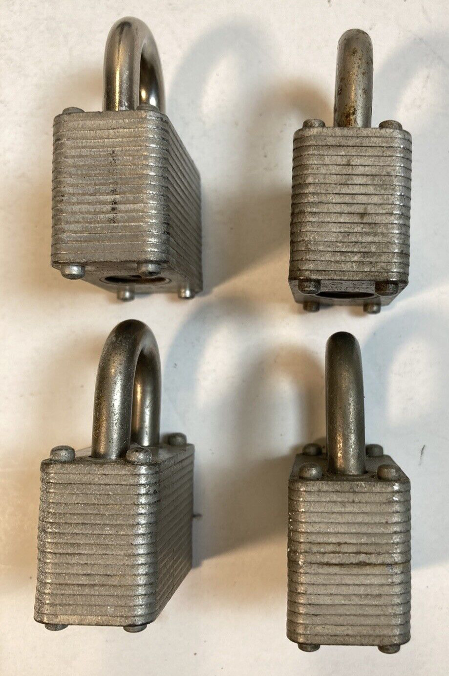 Master Lock No. 22 Padlocks Lot - Keyed Same - 4 Locks - 2 Keys - Milwaukee