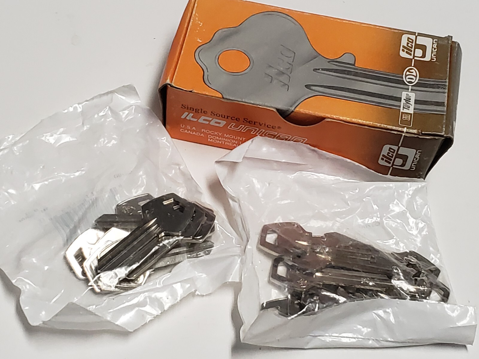 Vtg Box of 19 ILCO Uncut Key Blanks - Corbin A1001BM - NOS - NEW
