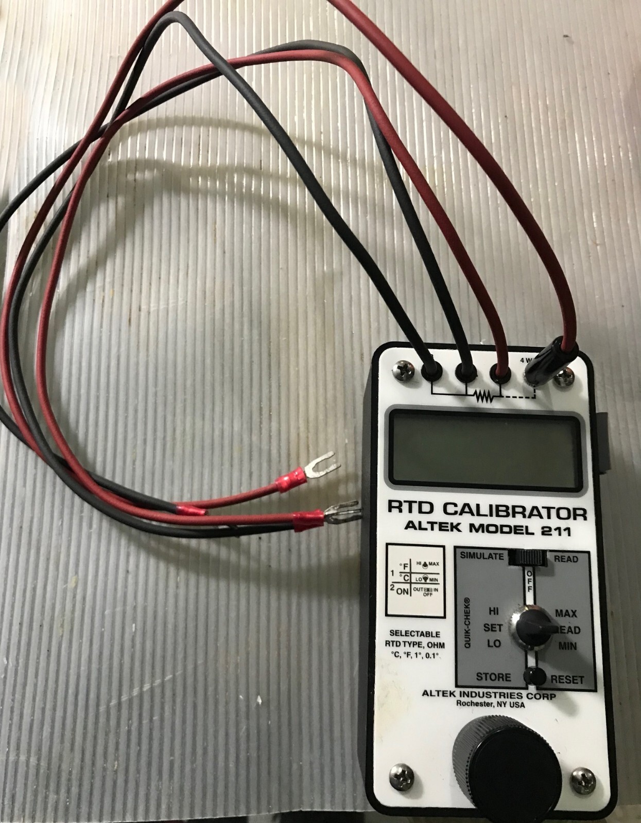 USED ALTEK 211 RTD CALIBRATOR RESISTANCE TEMPERATURE