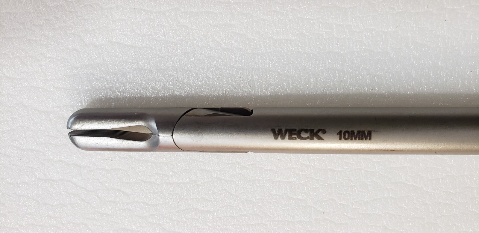 Weck Surgical Laparoscopic 10mm Removing Forceps REF: 544130