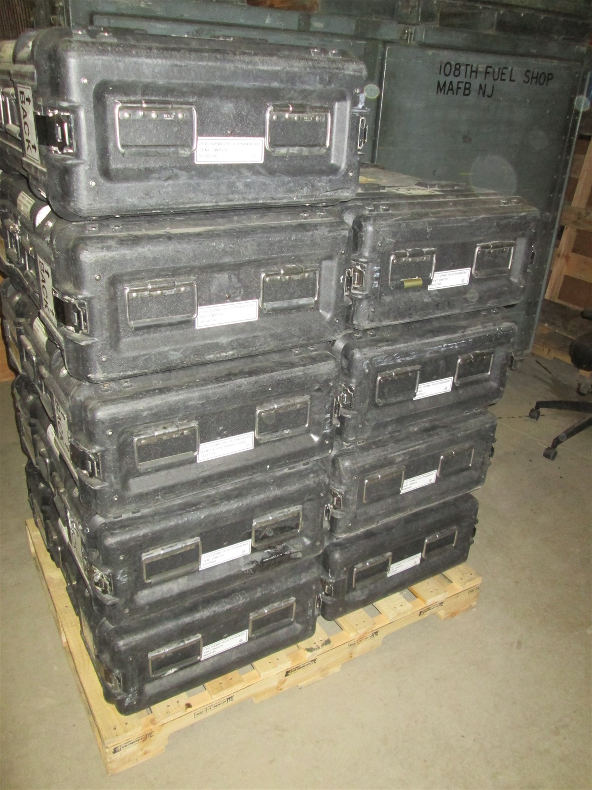 Rackmount 04U x24 ECS Legacy Composite Shock Mount Rack Black Case Shockmount B