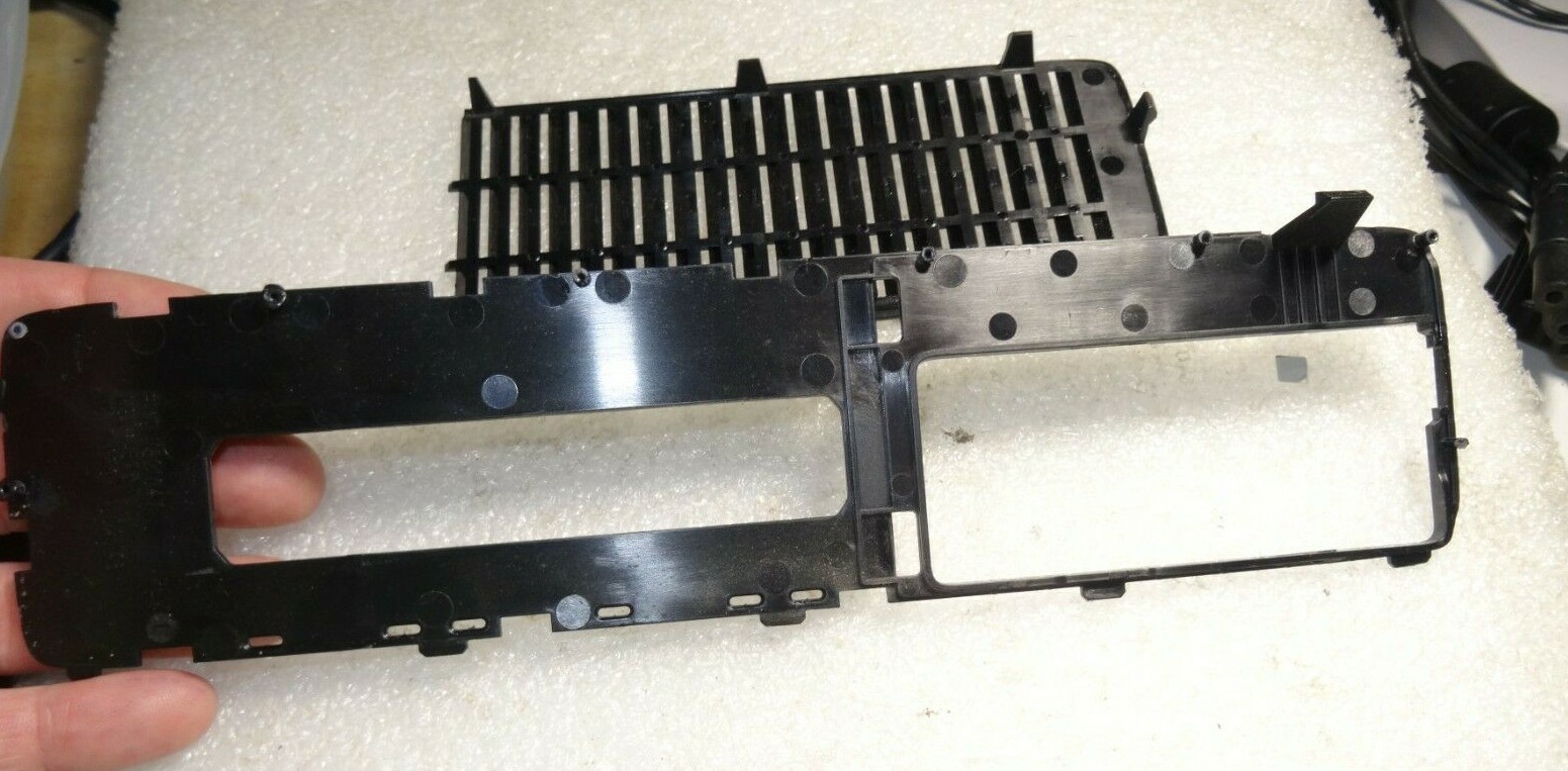Microsoft Xbox 360 S Console 1439 Bottom 2-Piece Grill & Frame ONLY-X821047-OK