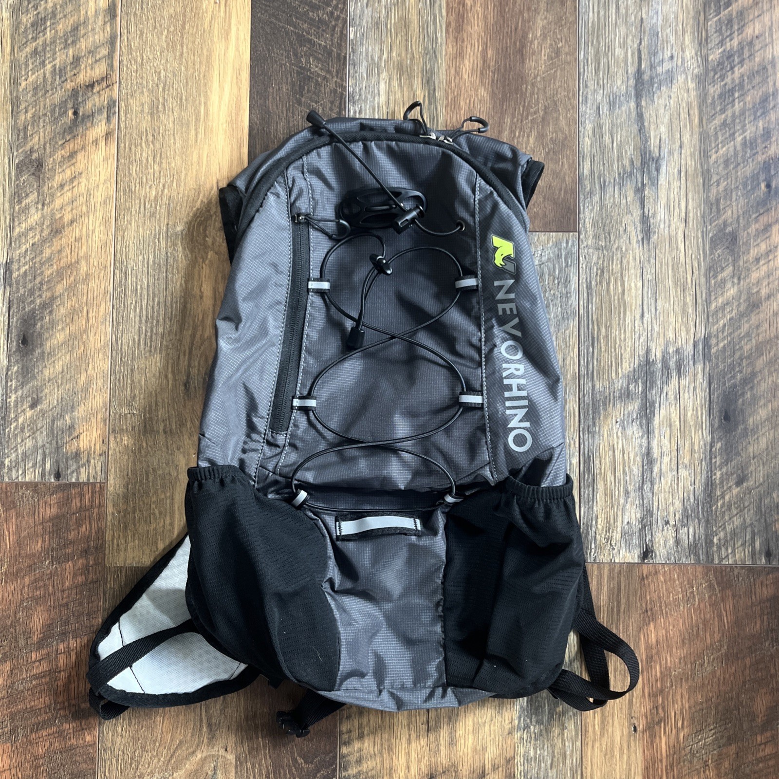 Nevo Rhino Lightweight Hydration Backpack Hiking Running NEEDS WATER BLADDER
