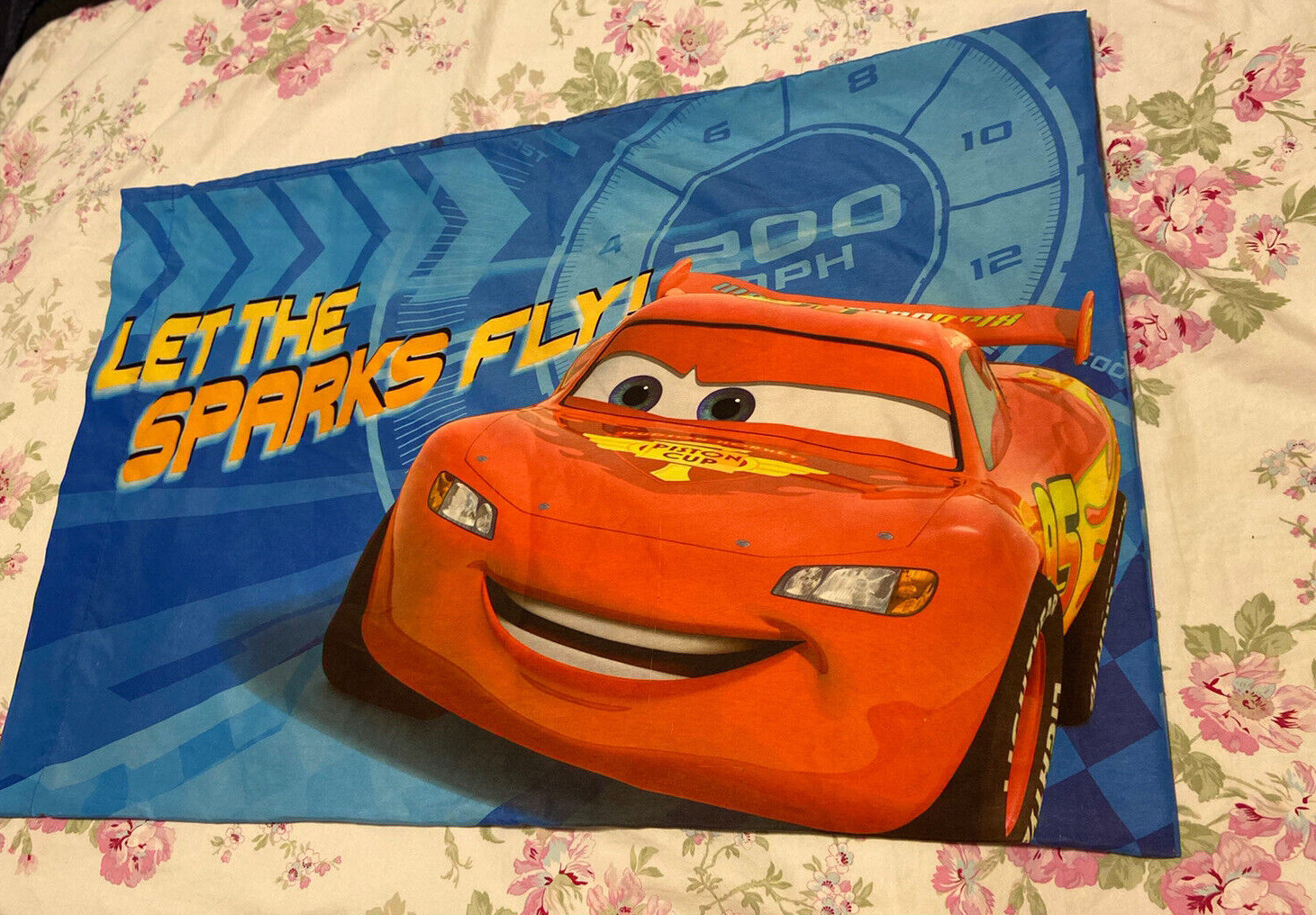 Disney CARS Lightning McQueen Mater Pillowcase  EUC