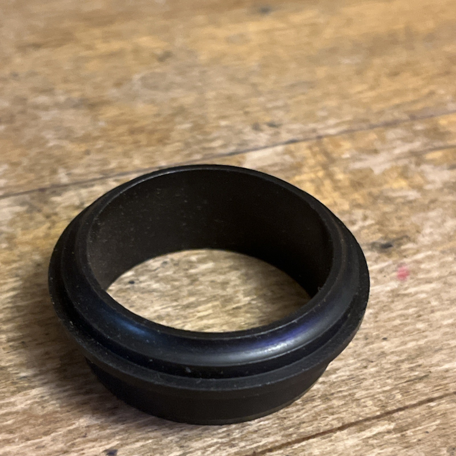 NOS Tioga Avenger ST Oversized 1-1/8” Threaded Headset ~no Packaging~