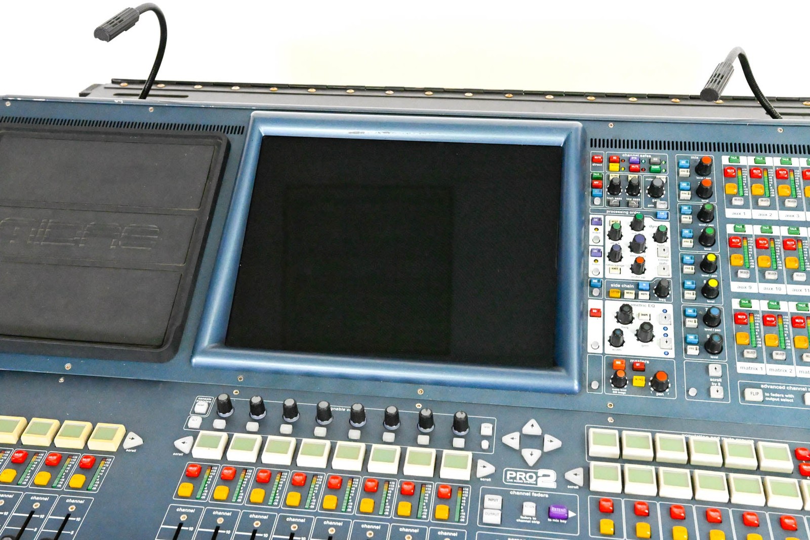 Midas PRO2 Live Digital Audio Mixing Console with Flight Case CG01VMV