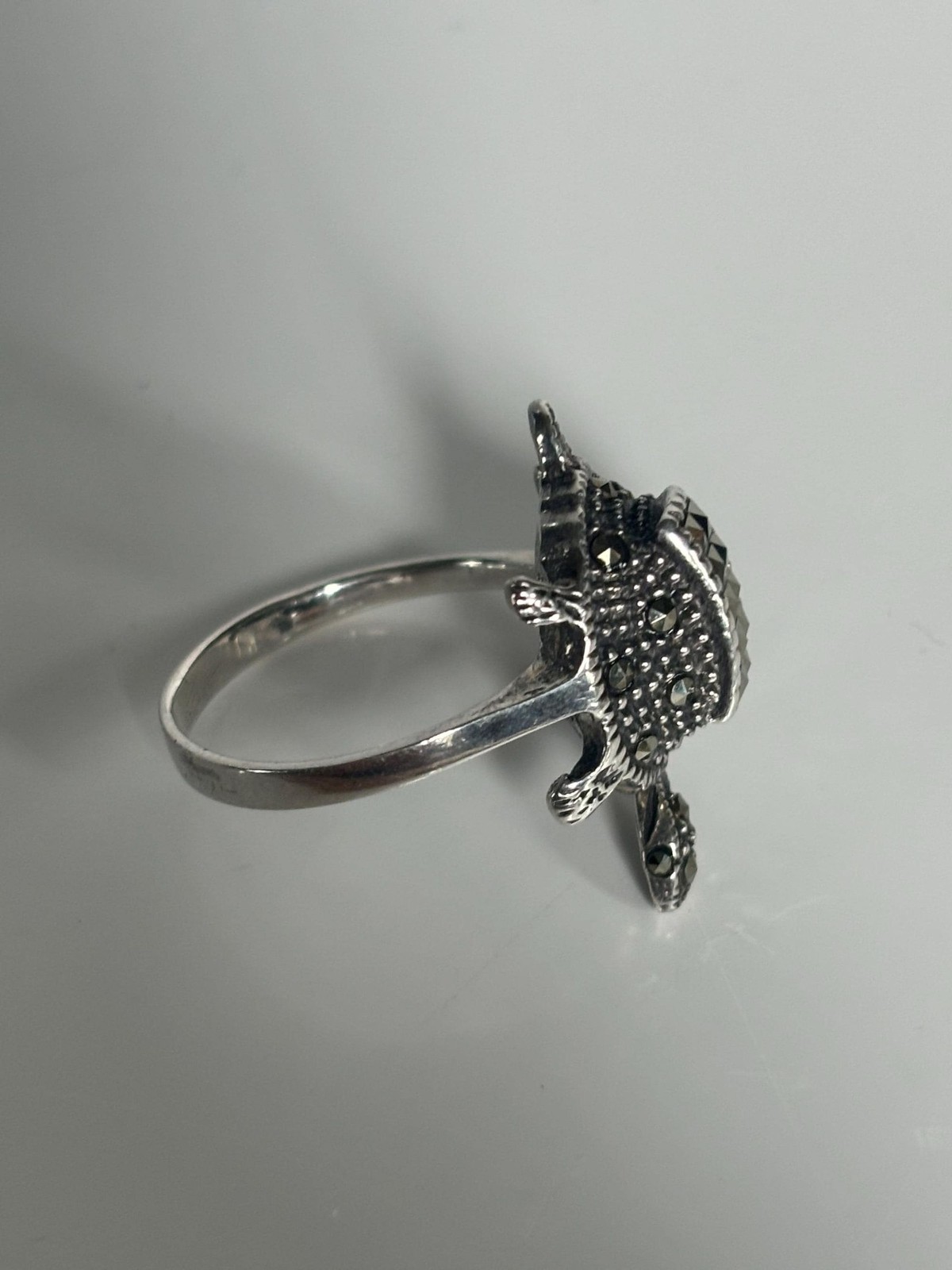 Sterling silver marcasite designer signed ring turtle with moving head size 8.75