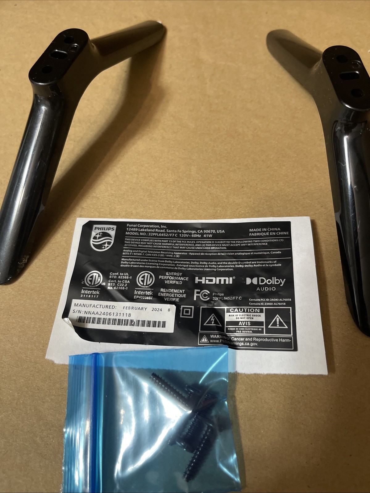 Philips 32PFL6452/F7C Stand With Screws.