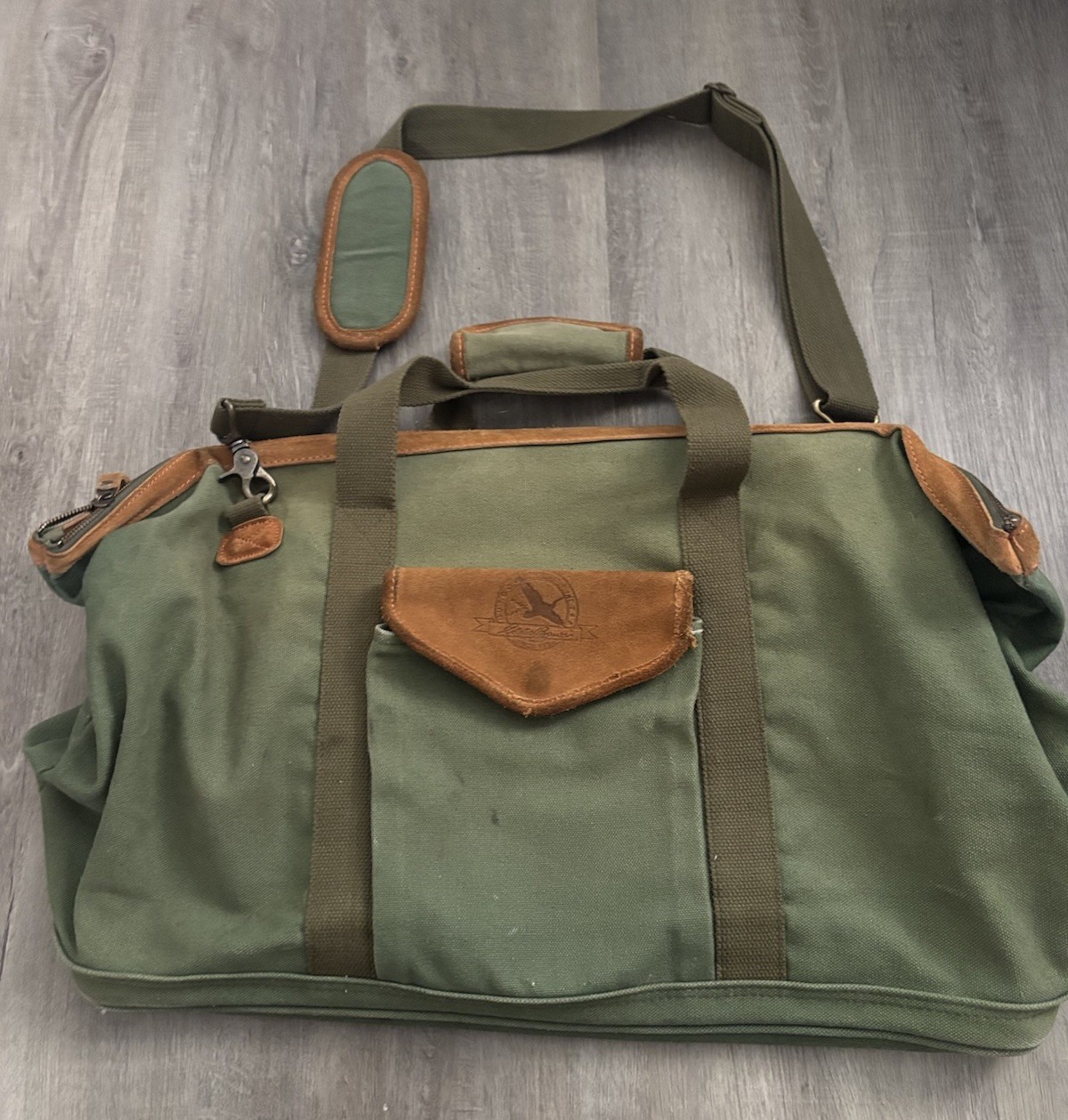 EDDIE BAUER Luggage Duffel Bag Green Canvas Carry On Leather 90s Duffle