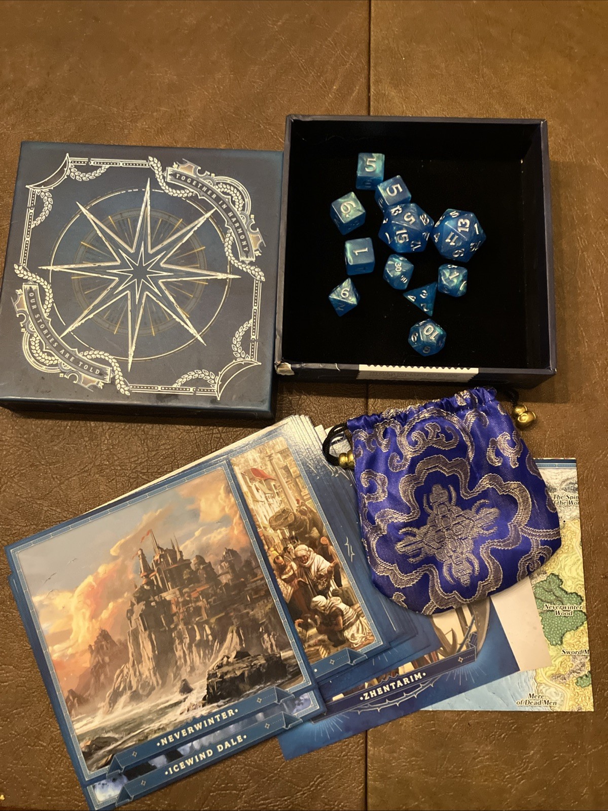 Dungeons & Dragons Forgotten Realms Laeral Silverhand's Explorer's Kit - used