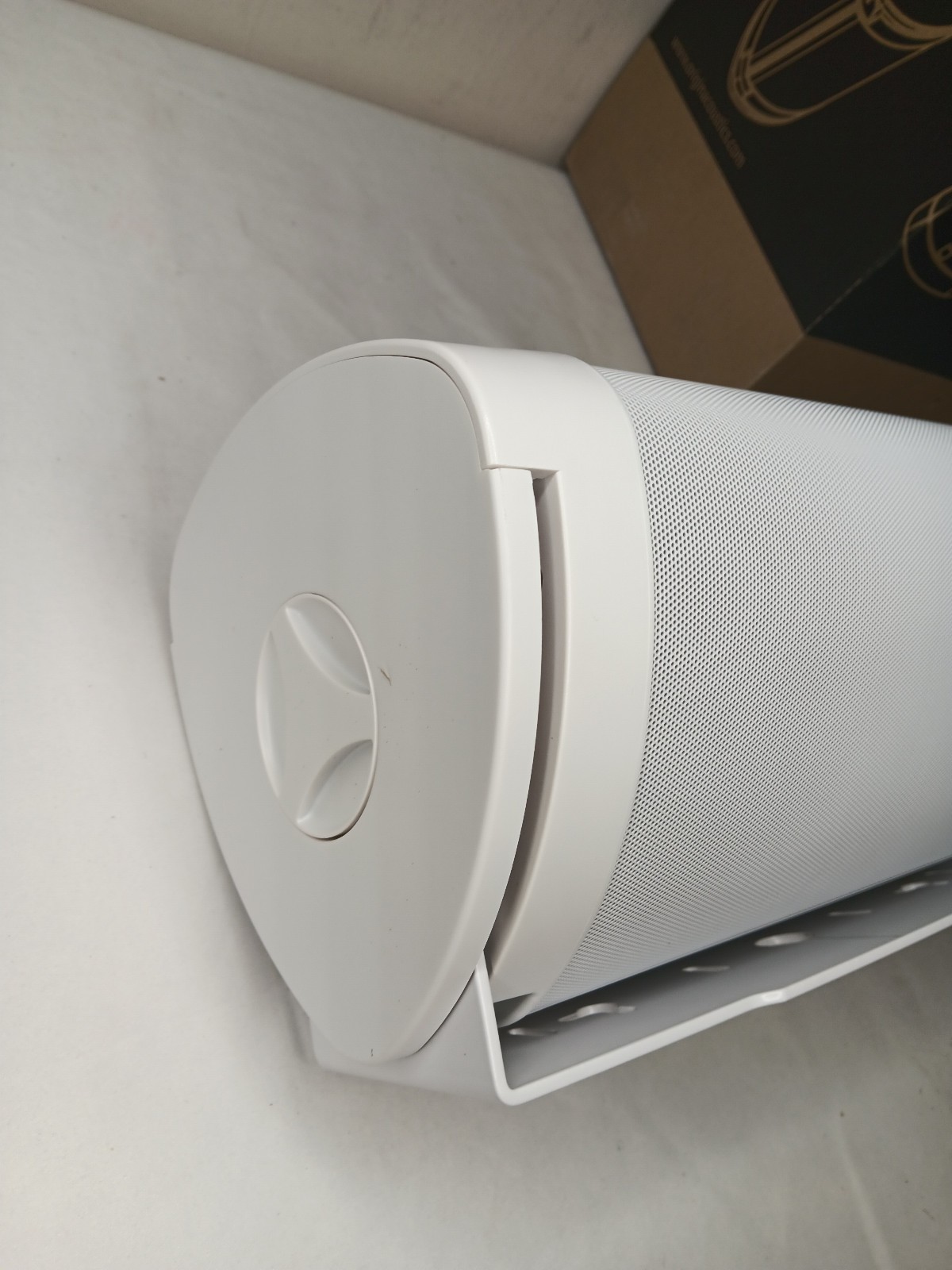 Origin Acoustics OS67W WHITE