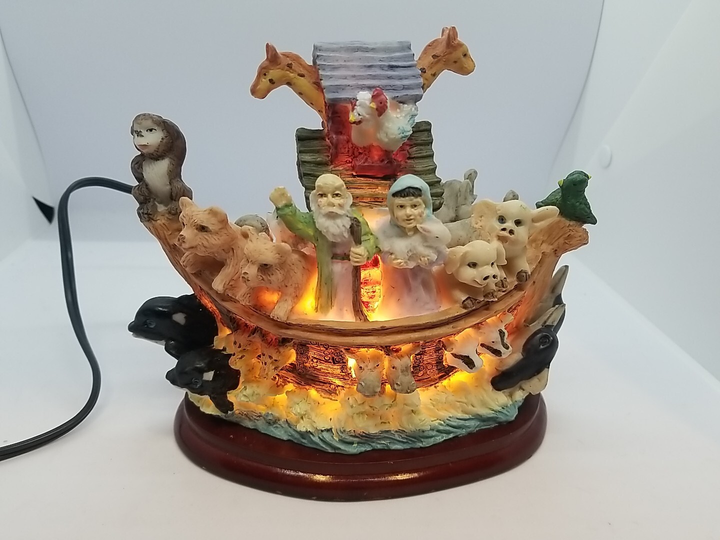 Noah's Ark Night Light with Wood Base. Baby's Room Nursery.