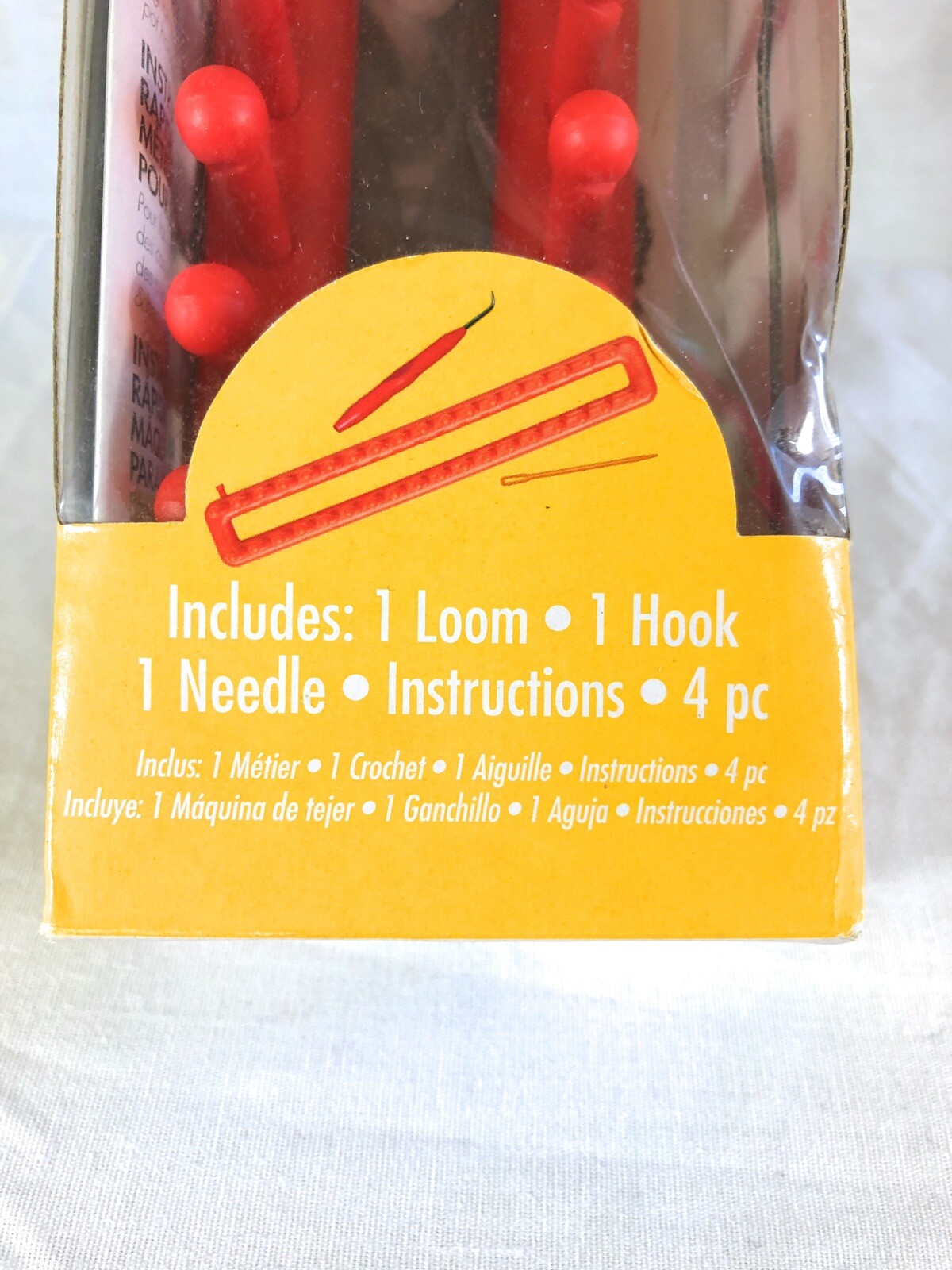 Boye 15-inch Rectangular Scarf Loom Tool 4 Piece Set 15" Loom Hook Needle Manual